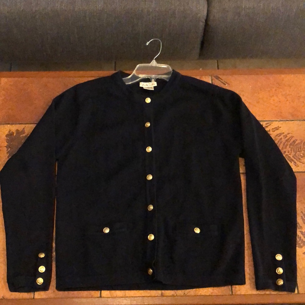 Talbot’s  dark navy classic merino wool sweater with gold buttons size large.
